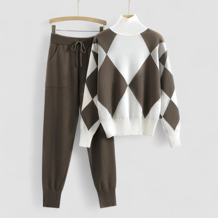 JULIA™ | Varmt set med hög krage