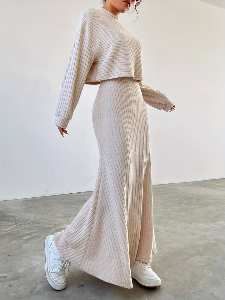 JULIA™ | Avslappnad klänning för kvinnor + Gratis tröja