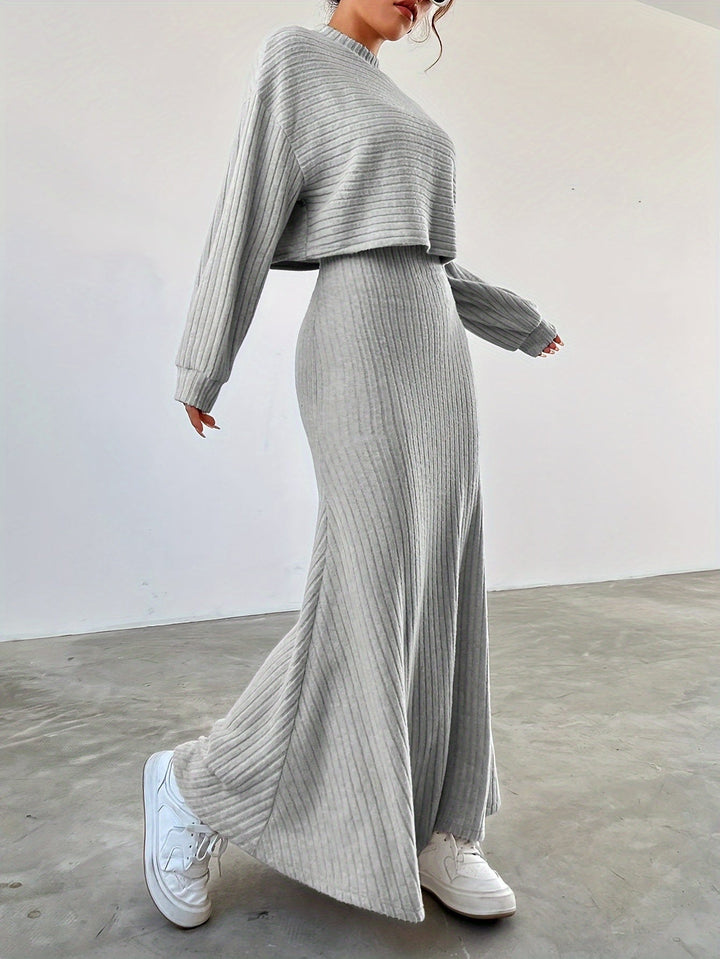 JULIA™ | Avslappnad klänning för kvinnor + Gratis tröja